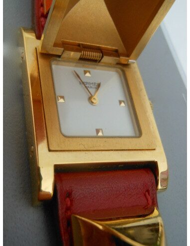 MONTRE HERMES MEDOR ROUGE 