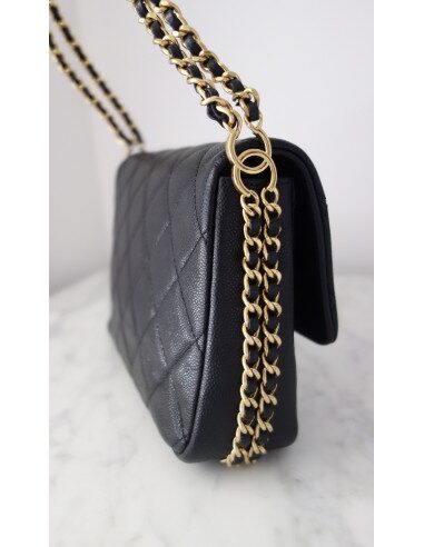 Sac Chanel à rabat caviar noir