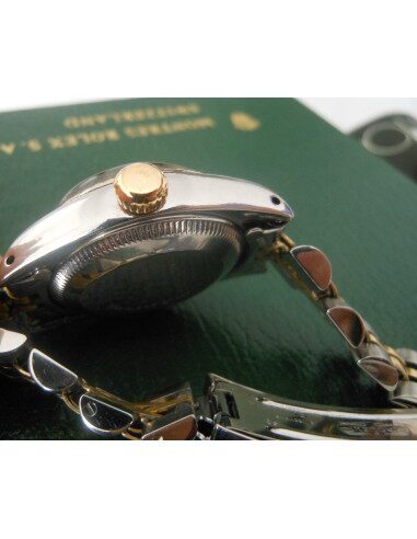 MONTRE ROLEX FEMME OYSTER PERPETUAL DATE 