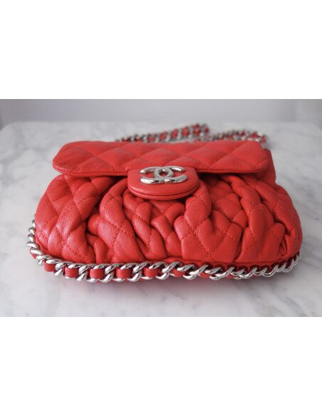 Sac Chain around Chanel rouge