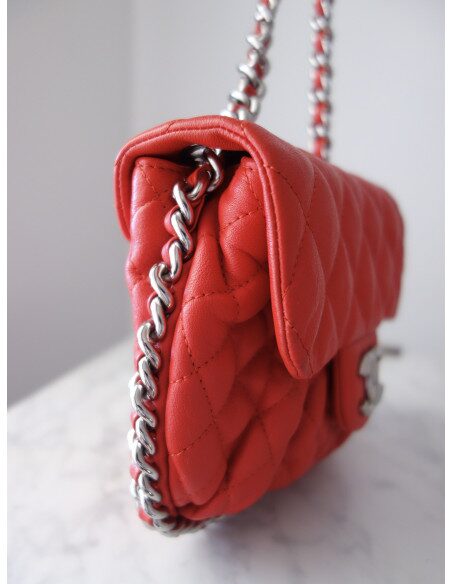 Sac Chain around Chanel rouge
