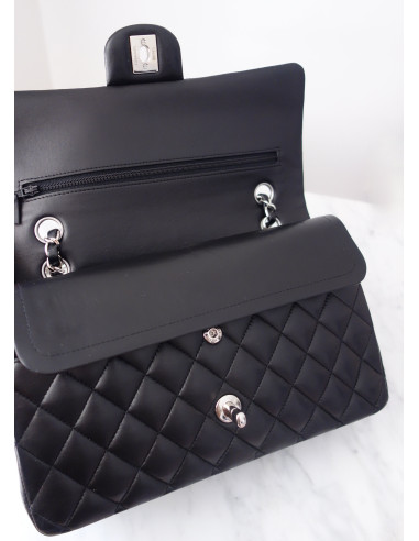 Sac Chanel Classique noir médium