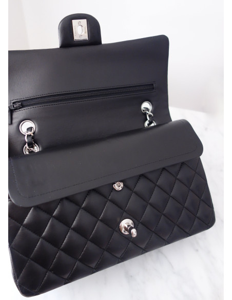 Sac Chanel Classique noir médium
