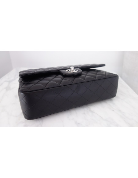 Sac Chanel Classique noir médium