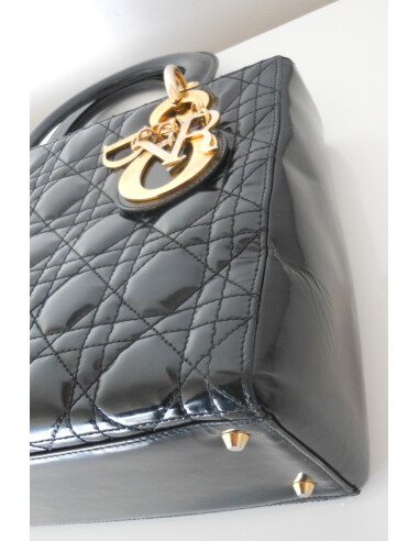 SAC LADY DIOR NOIR VERNI MEDIUM 