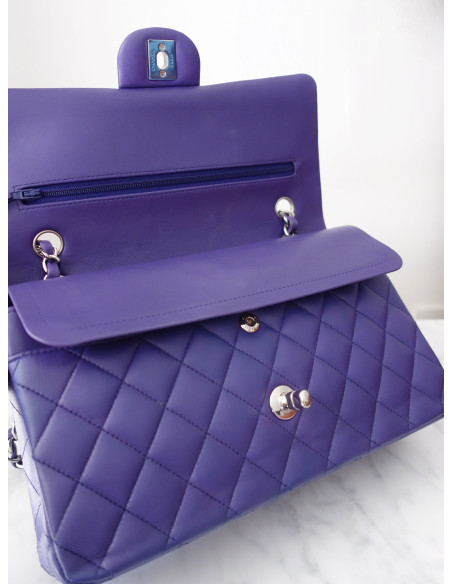 Sac Chanel Classique médium violet