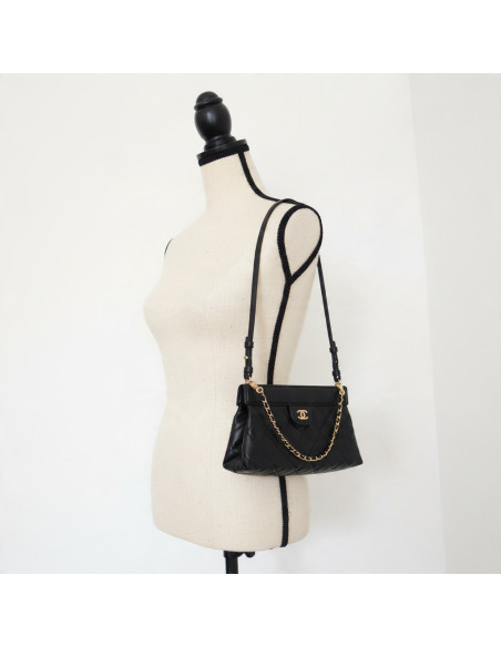 Pochette avec chaine Chanel 2026