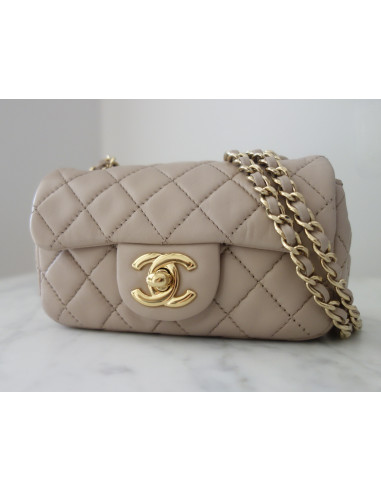 Micro sac Chanel Classique beige