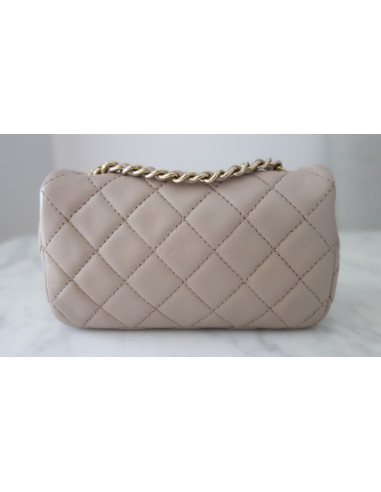 Micro sac Chanel Classique beige