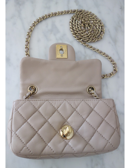 Micro sac Chanel Classique beige