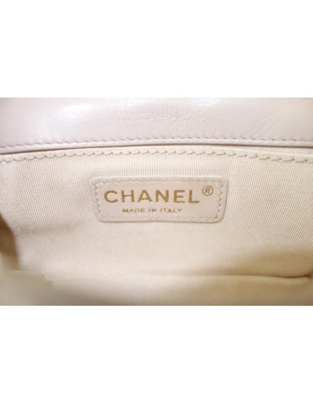 Micro sac Chanel Classique beige
