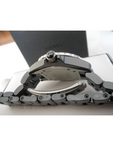 MONTRE CHANEL J12 H1625 POUR DAME