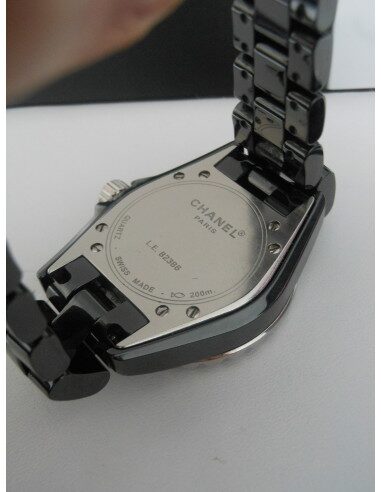 MONTRE CHANEL J12 H1625 POUR DAME