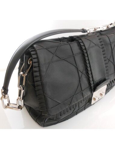 SAC DIOR NEW LOCK NOIR 