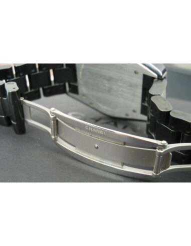 MONTRE CHANEL J12 38mm H0685