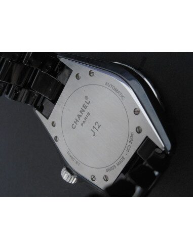 MONTRE CHANEL J12 38mm H0685