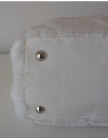 SAC CHANEL FAUSSE FOURRURE CAMELIA