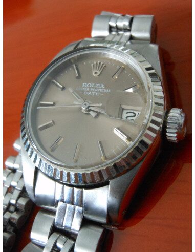 MONTRE ROLEX FEMME OYSTER PERPETUAL DATE 