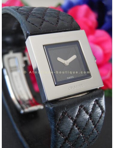 MONTRE CHANEL MATELASSEE CUIR NOIR