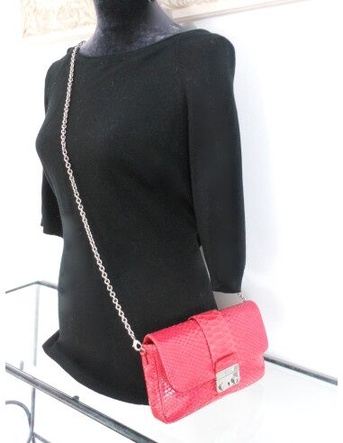 POCHETTE DIOR NEW LOCK PYTHON ROUGE