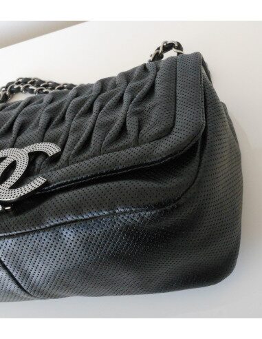 SAC CHANEL MADEMOISELLE NOIR GRAND MODELE
