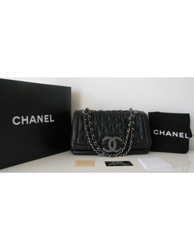 SAC CHANEL MADEMOISELLE NOIR GRAND MODELE