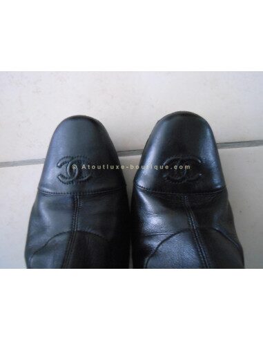 BOTTES CHANEL EN AGNEAU NOIR