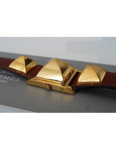MONTRE HERMES MEDOR PLAQUE OR