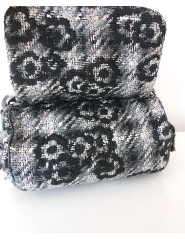 SAC CHANEL TWEED CAMELIA