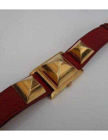 MONTRE HERMES MEDOR PLAQUE OR