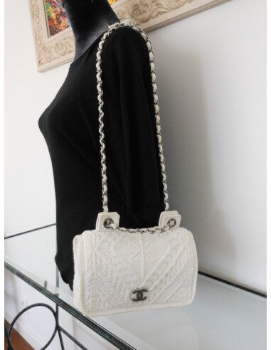 SAC CHANEL EN CROCHET BLANC 