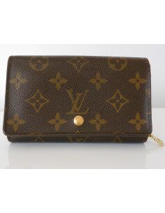 PORTE-FEUILLE VUITTON
