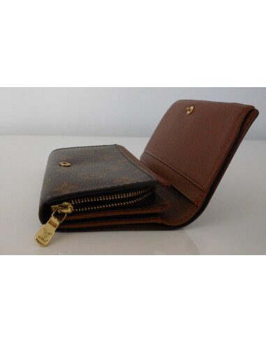 PORTE-FEUILLE VUITTON
