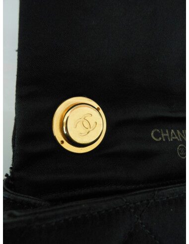 SAC CHANEL SATIN NOIR PM