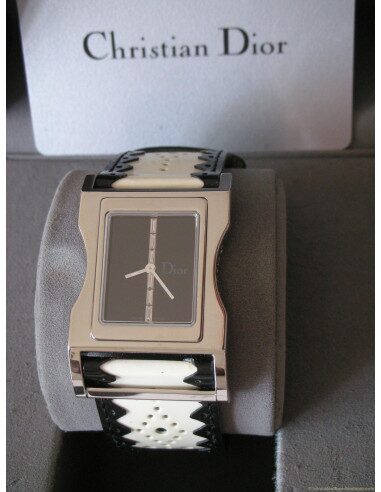 MONTRE DIOR CHRIS 47 DIAMANTS BAGUETTE