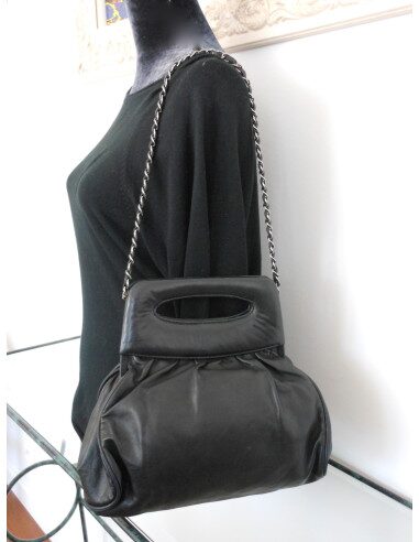 SAC CHANEL CUIR NOIR 