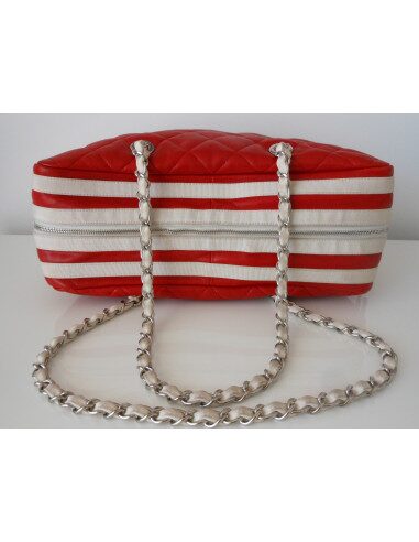 SAC CHANEL GRAND MODELE ROUGE