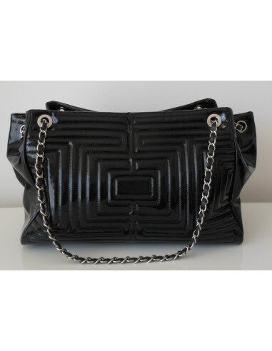 SAC CABAS CHANEL CUIR VERNI NOIR 