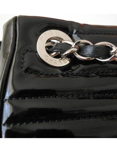SAC CABAS CHANEL CUIR VERNI NOIR 