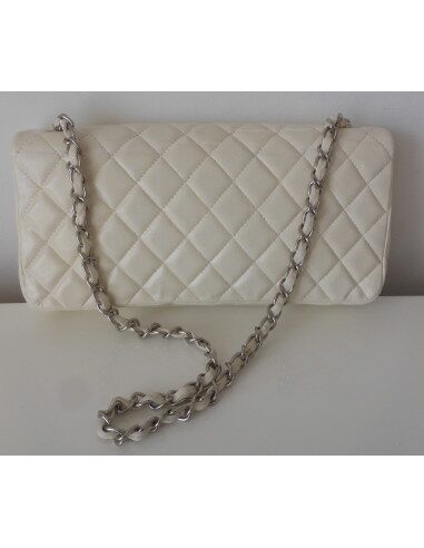 SAC CHANEL TIMELESS BAGUETTE BLANC 