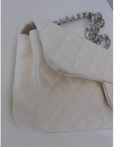 SAC CHANEL TIMELESS BAGUETTE BLANC 