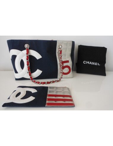 SAC CABAS CHANEL ET SA POCHETTE 
