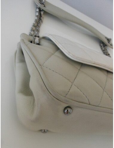SAC CHANEL BAGUETTE CUIR