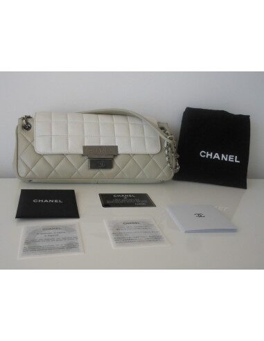 SAC CHANEL BAGUETTE CUIR