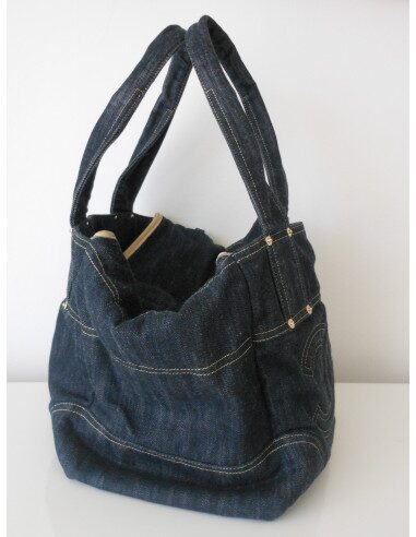 SAC CHANEL EN JEAN BLEU FONCE