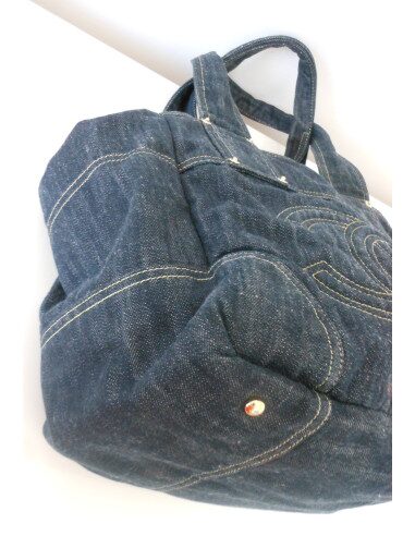SAC CHANEL EN JEAN BLEU FONCE
