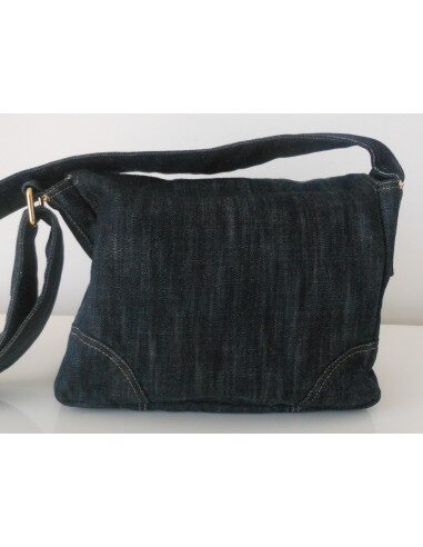 PETITE BESACE CHANEL EN JEAN 