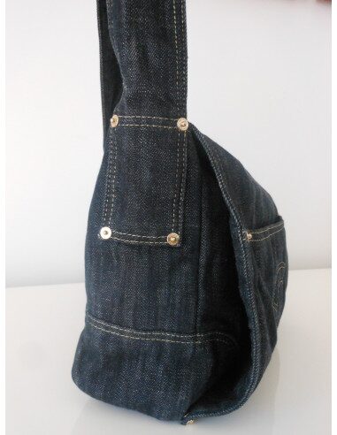 PETITE BESACE CHANEL EN JEAN 
