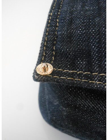 PETITE BESACE CHANEL EN JEAN 
