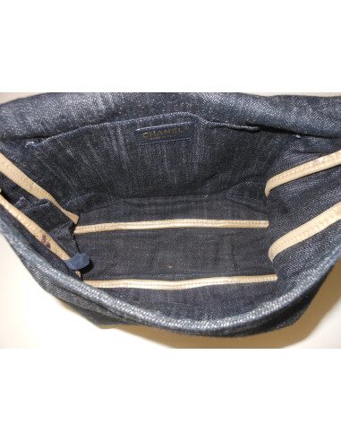PETITE BESACE CHANEL EN JEAN 